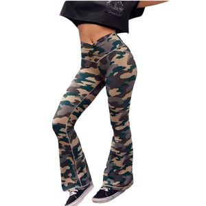 OFFLINE By Aerie Real Me High Waisted Ruched Flare Legging Size XS